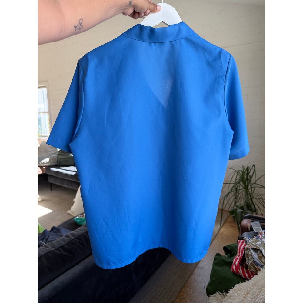 Vintage Park Place Cornflower Blue Button Front Blouse Crest Pocket Large - Picture 5 of 5